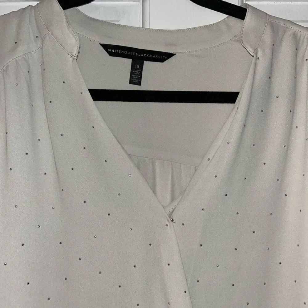 White House Black Market Elegant light tan Drape high/low Blouse